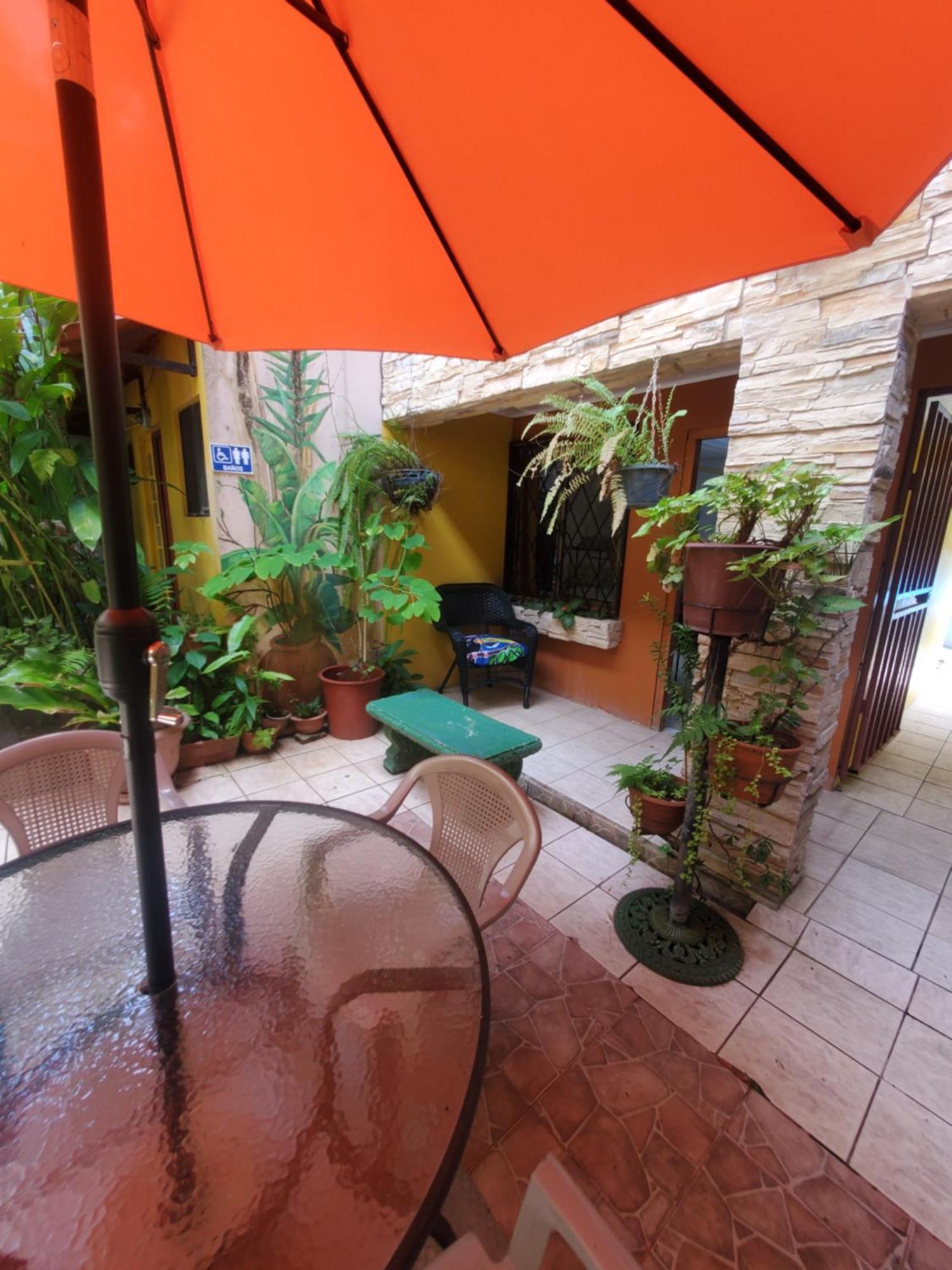 Hotel Villa Prats Manuel Antonio Buitenkant foto